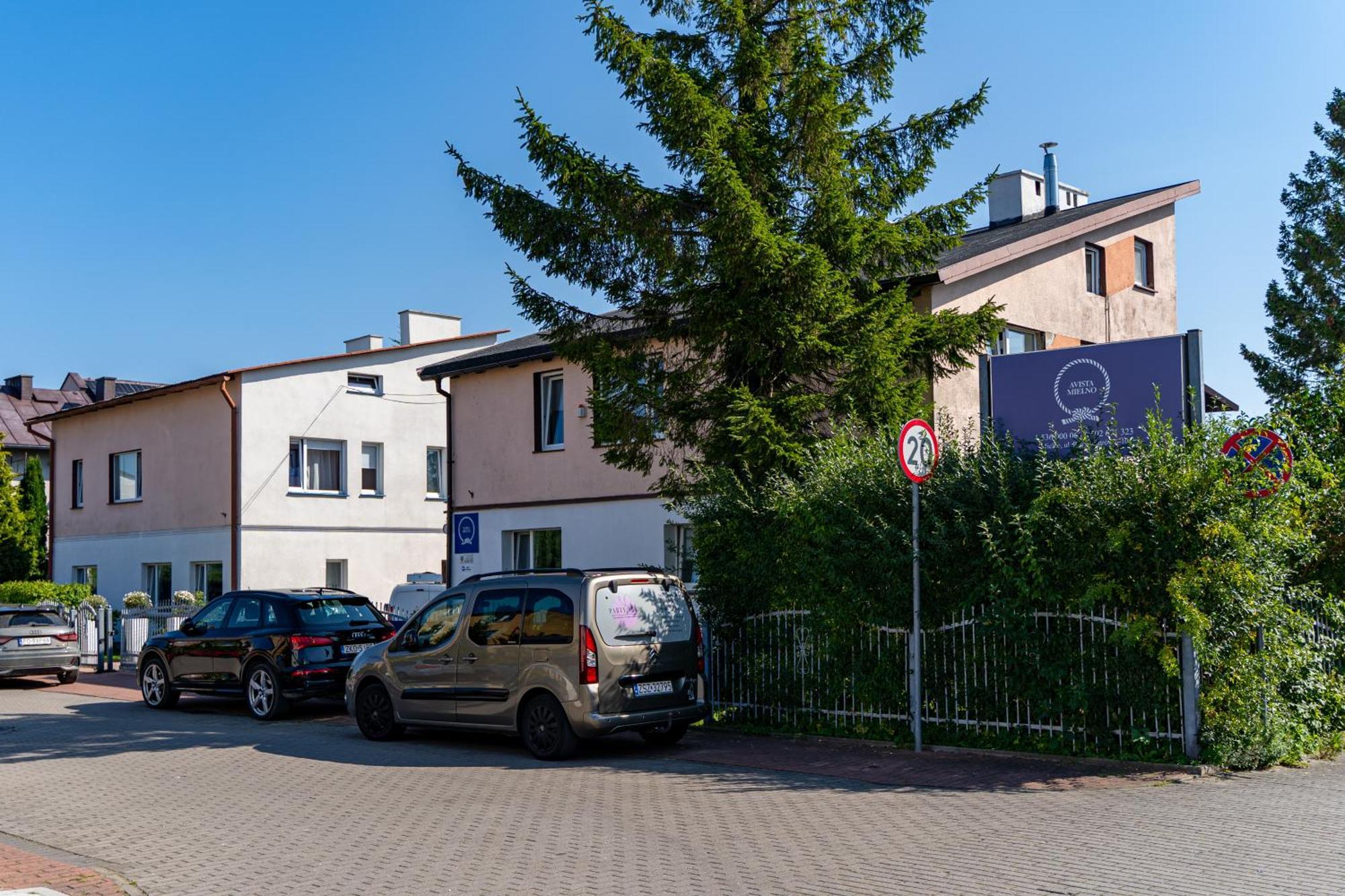 Avista Mielno Hotel Unieście Exterior foto