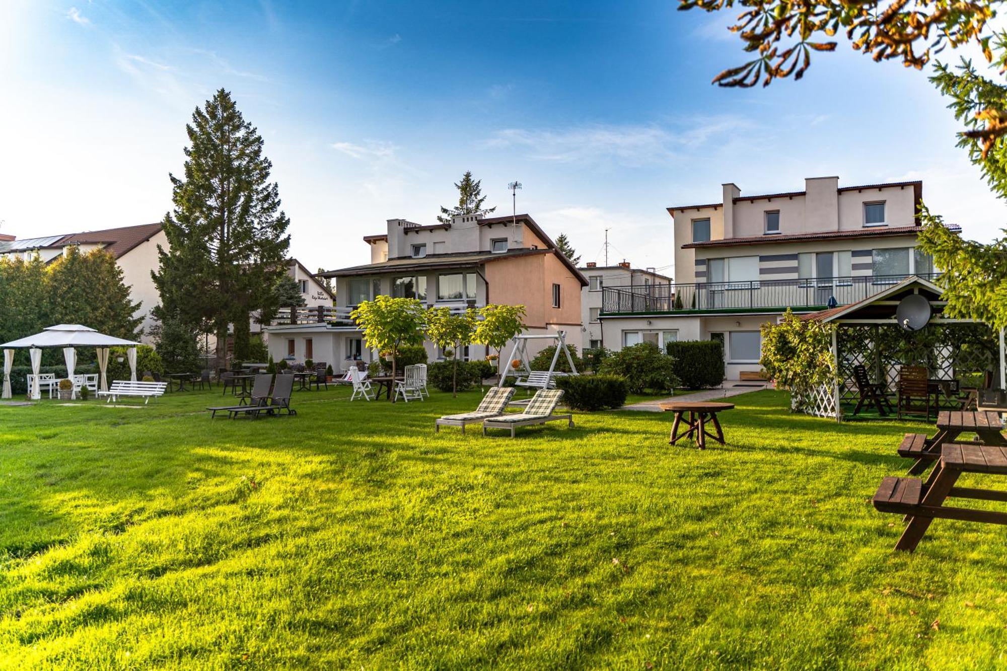 Avista Mielno Hotel Unieście Exterior foto